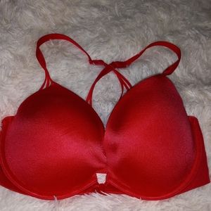 Victoria secret push-up bea